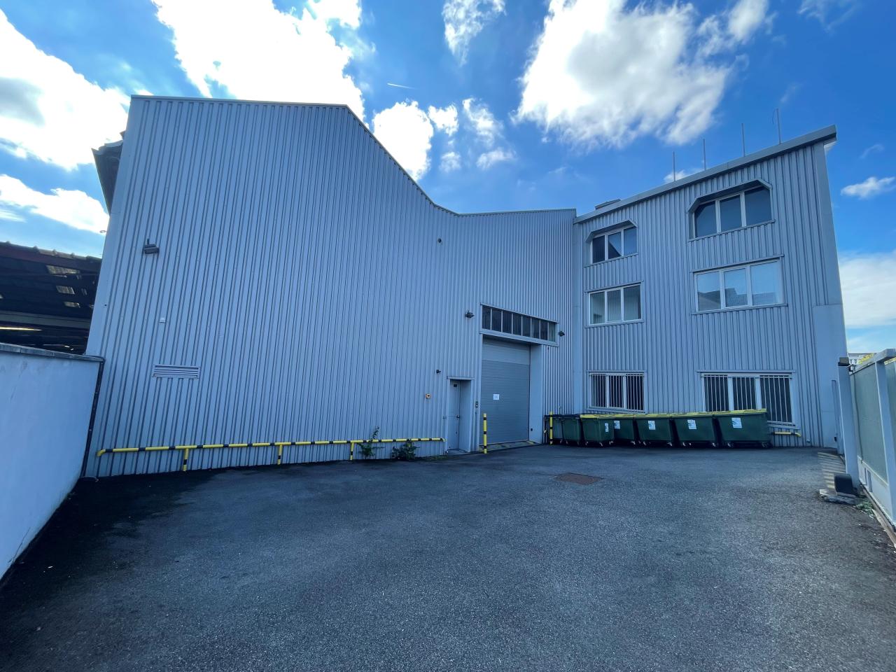 Local d'activité Clamart 2530m² Location local d'activité Clamart Hauts-de-Seine OLACT2425601 0